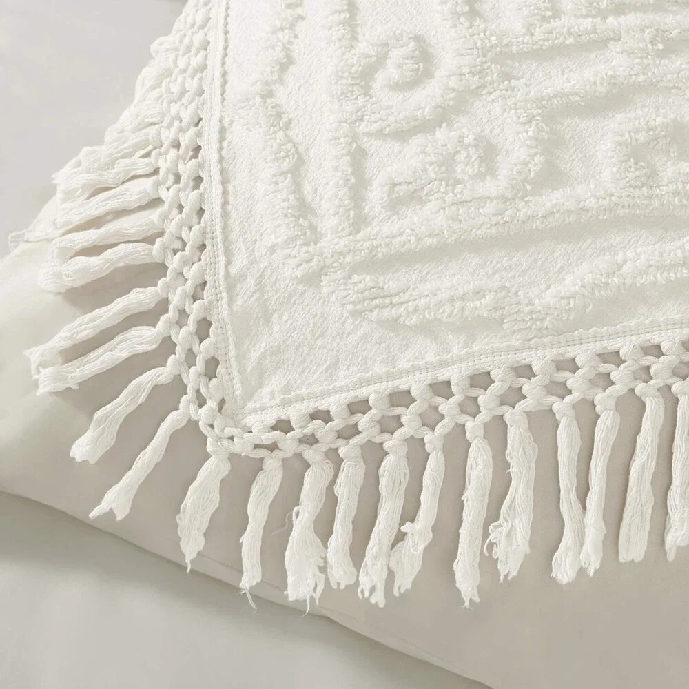 Madison Park Laetitia Coverlet Set Full/Queen Ivory 90
